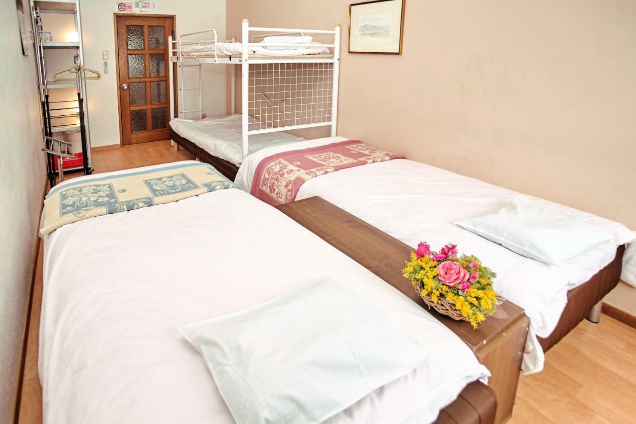 Karimpani Niseko Fujiyama Hostel Ruang foto