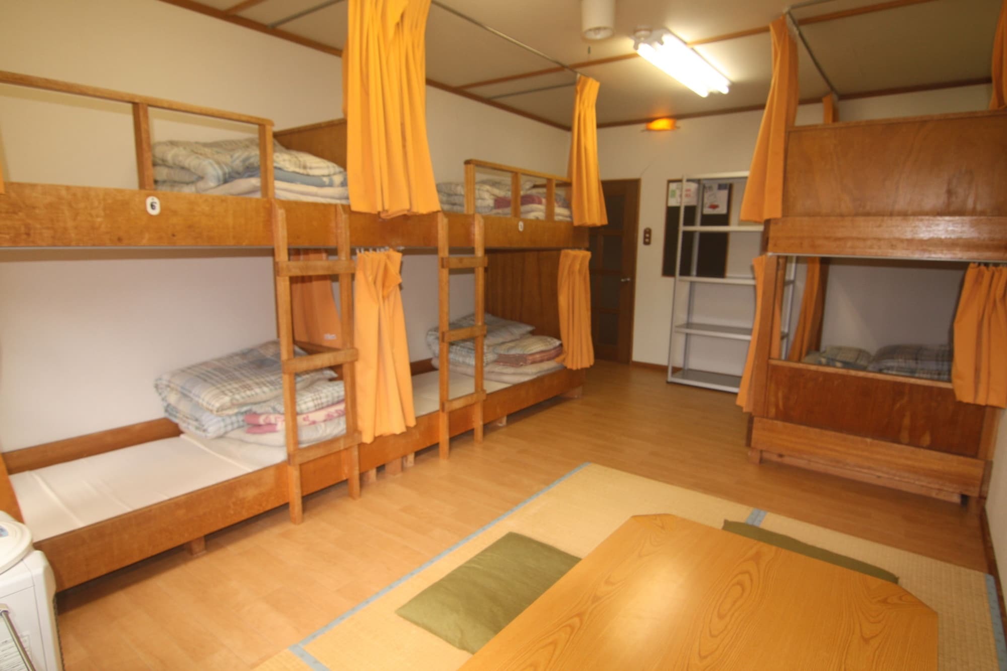 Karimpani Niseko Fujiyama Hostel Bagian luar foto